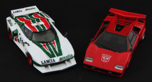 The Stratos Turbo has the wild proportions of a supercar (such as MP Sideswipe), but form followed function, leaving them less "sexy".