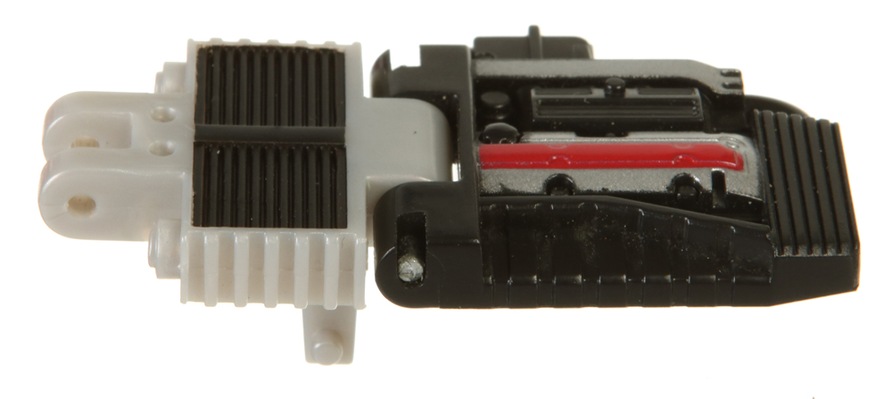1 24 Scale Decepticharge 14 Transformers Alternators