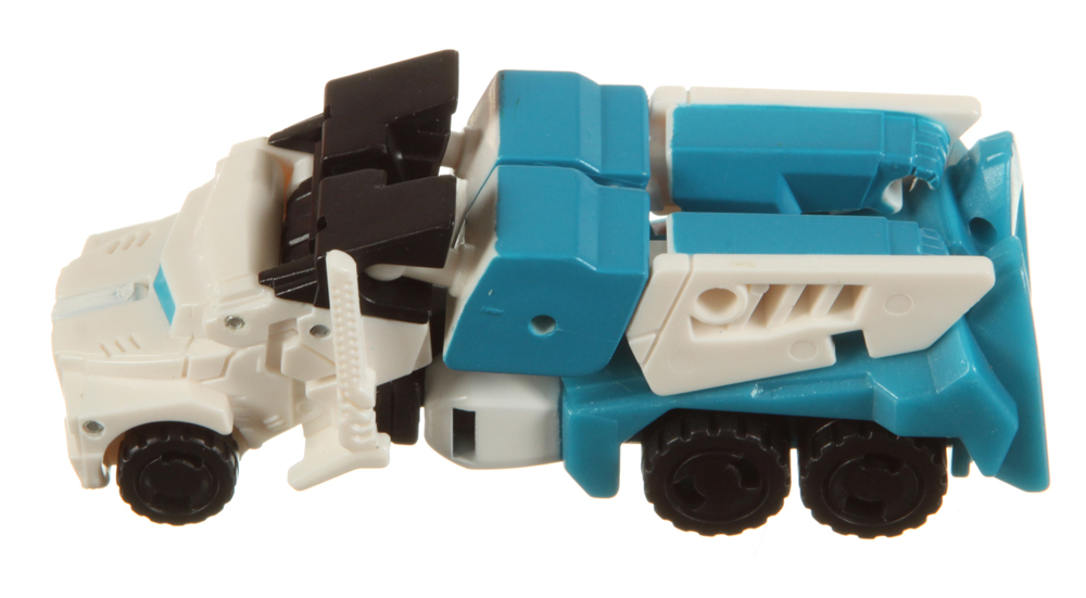 ultra magnus robots in disguise toy