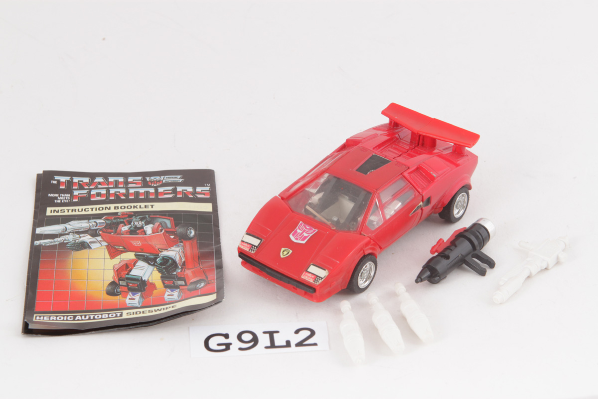 transformers g1 sideswipe car