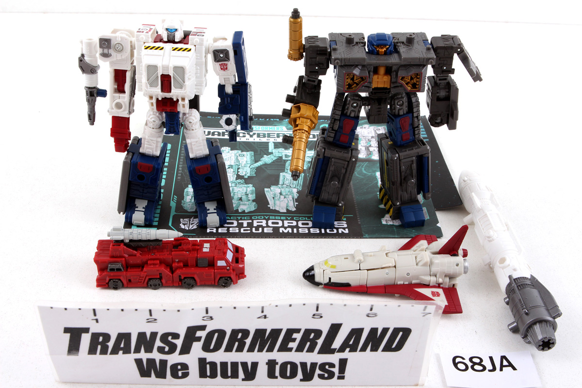 Complete Transformers® War for Cybertron - Earthrise Gift Sets ...