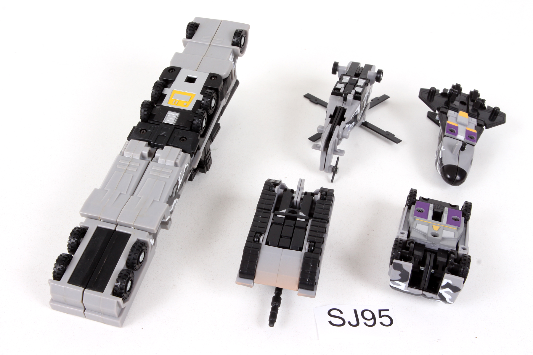 Complete Transformers® Robots in Disguise (RID) Combiners - Gift