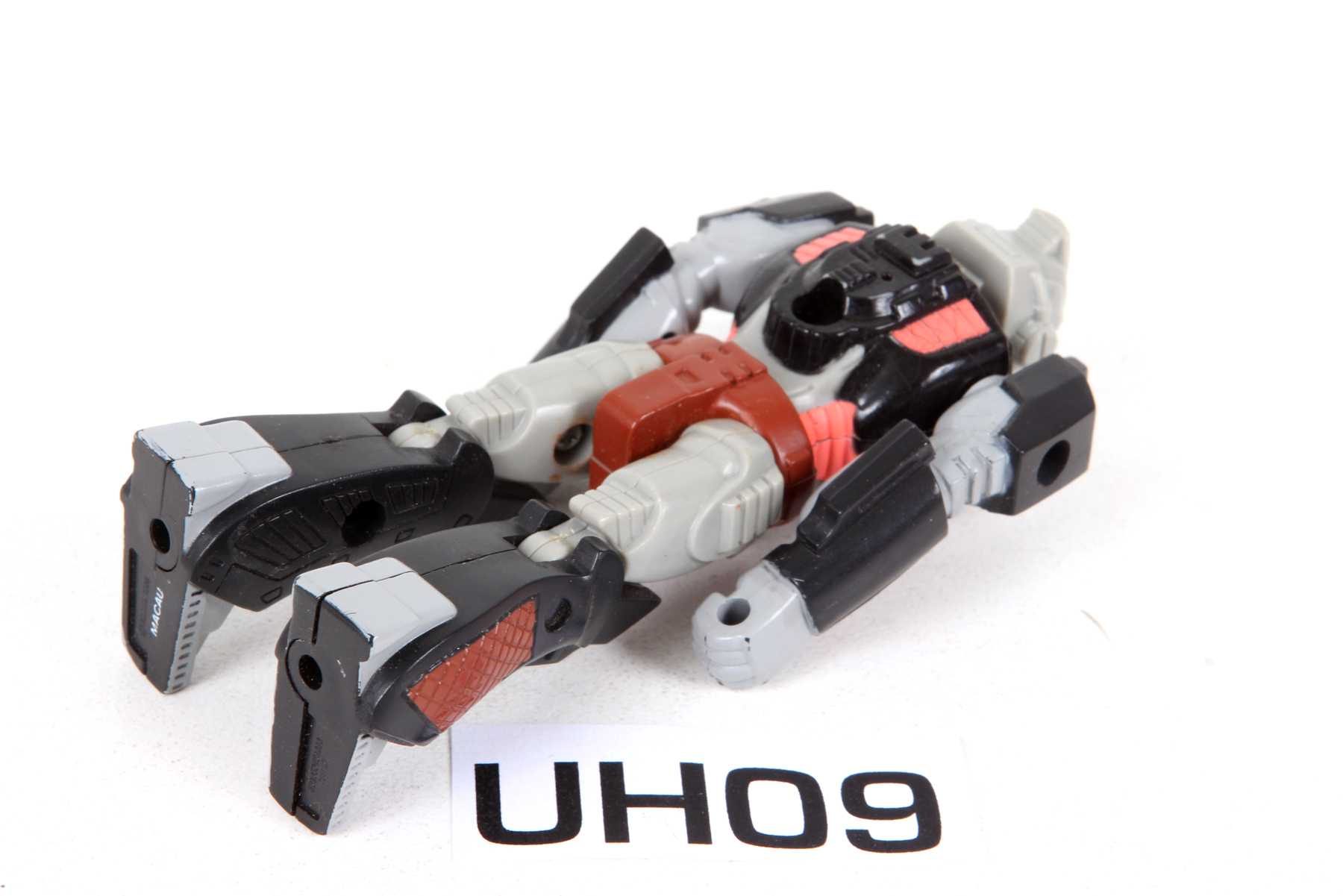 Complete Transformers® G1 Treadshot with Catgut SKU 345377