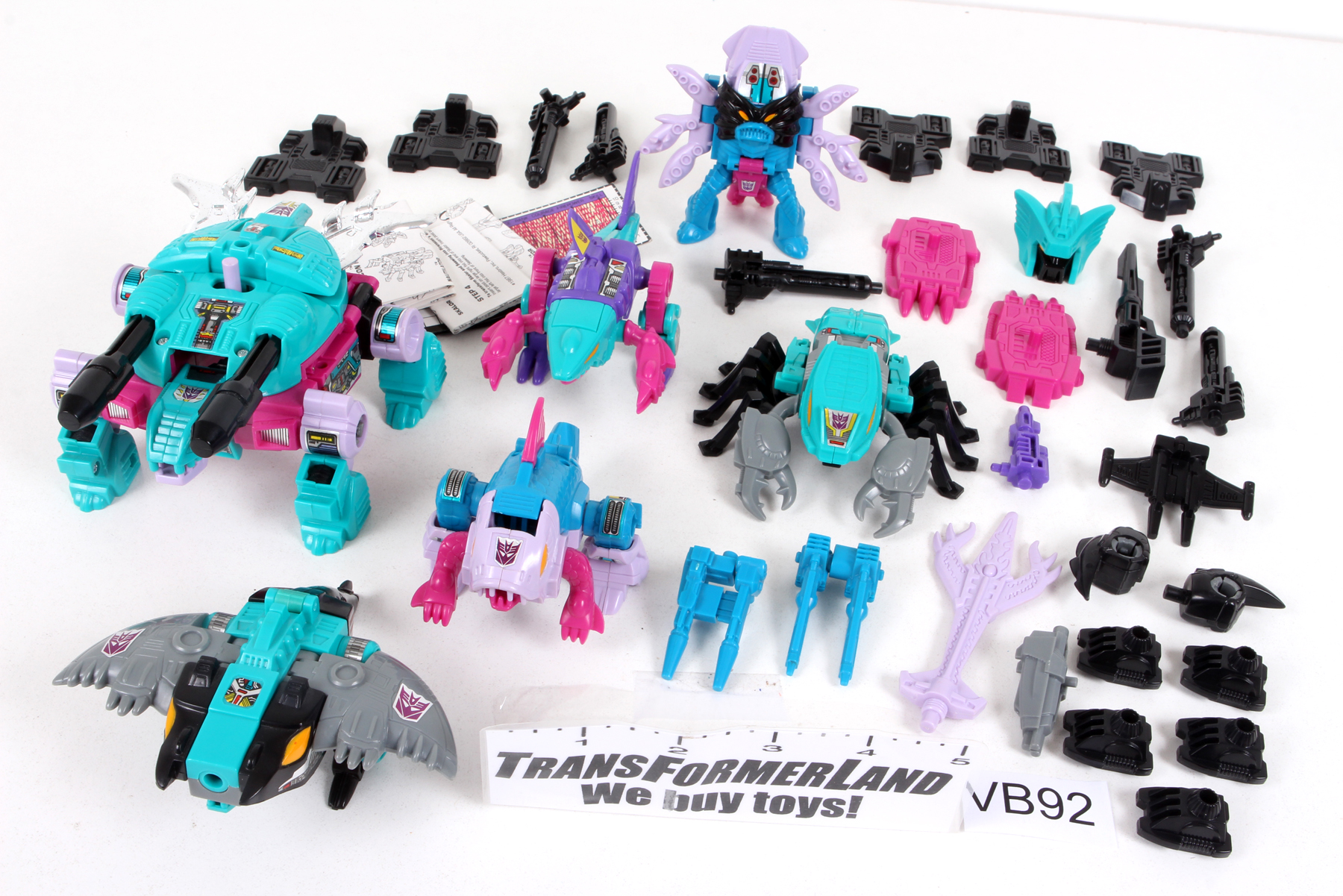 Complete Transformers® G1 Piranacon SKU 348132 | Transformerland