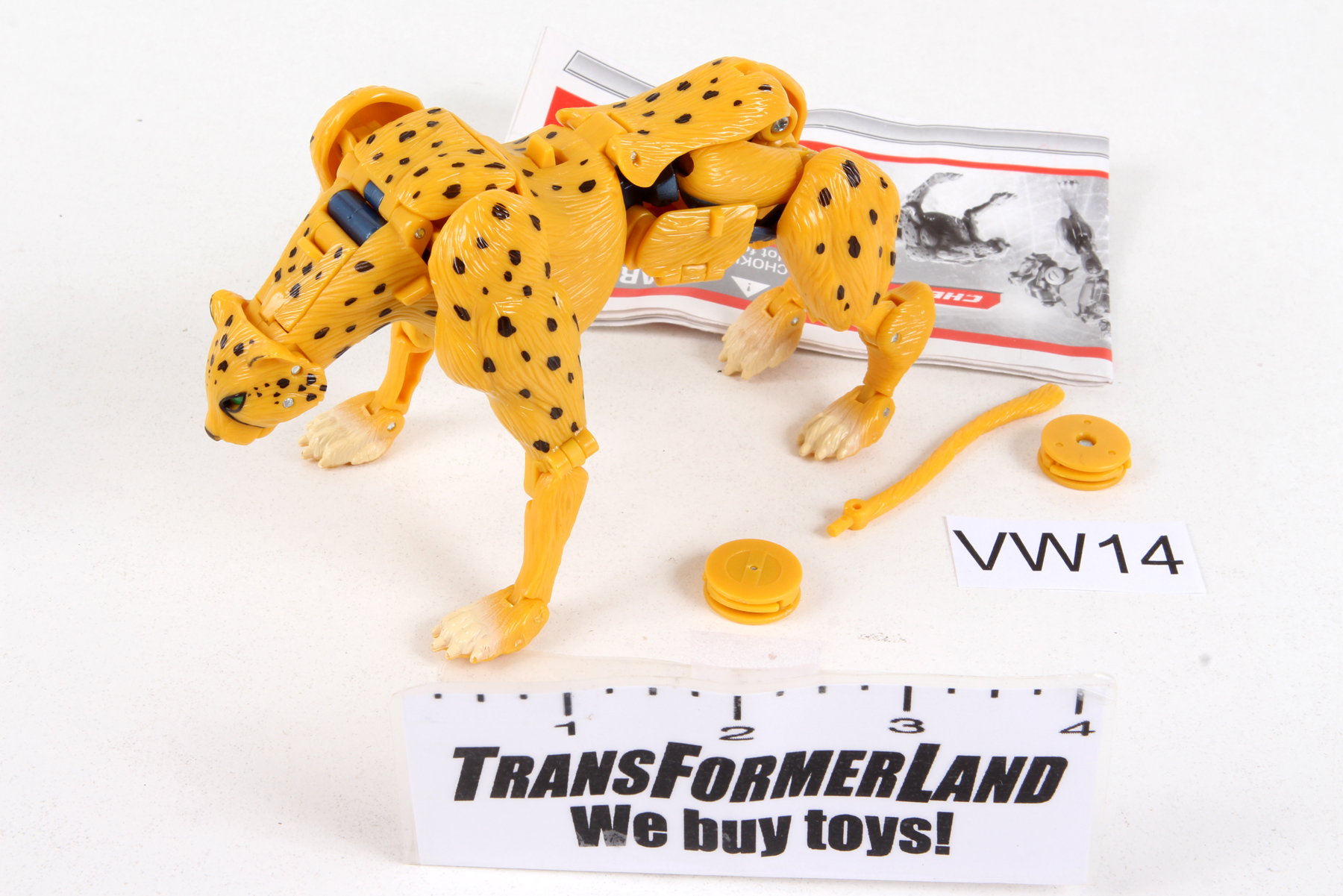 Complete Transformers® Universe 2 Deluxe Class Cheetor SKU 351018