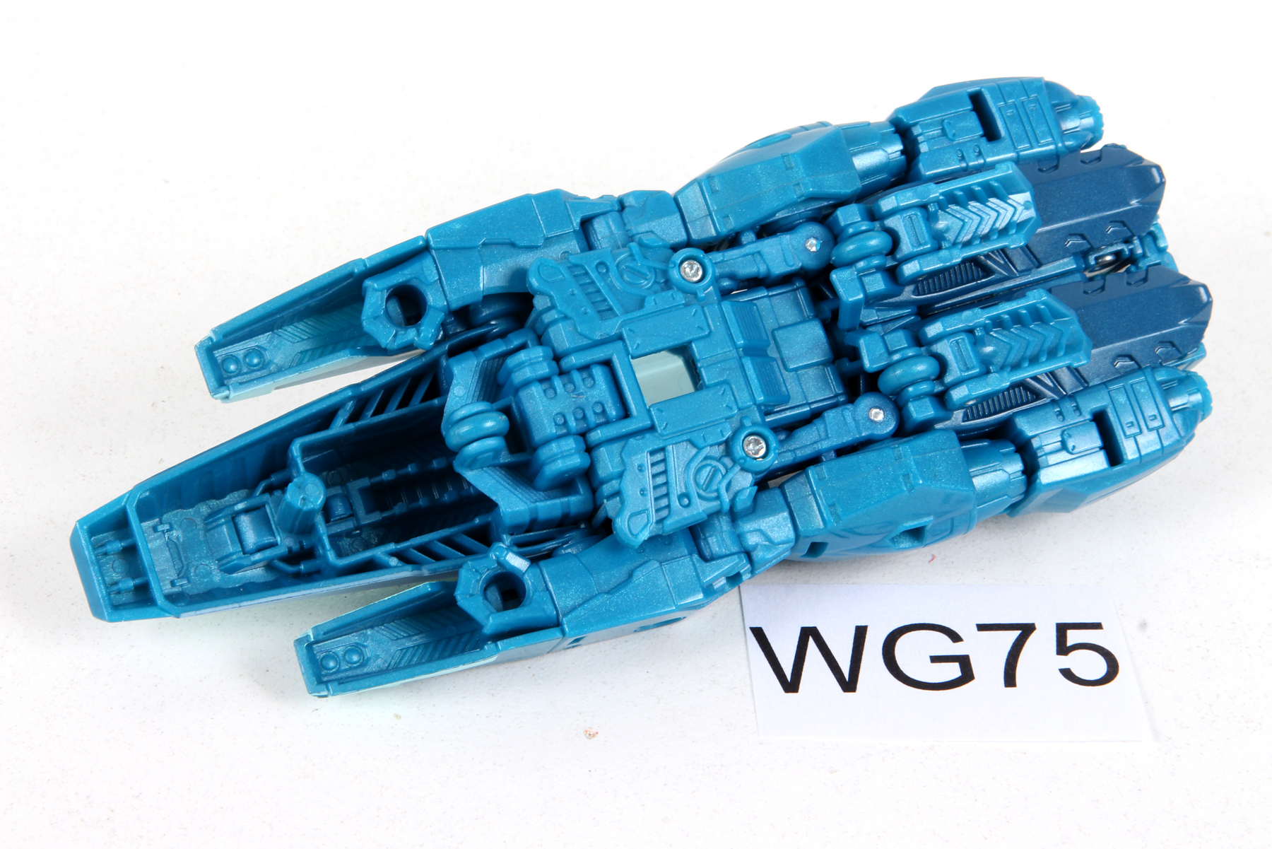 Complete Transformers® Generations - Titans Return Deluxe Class Blurr ...