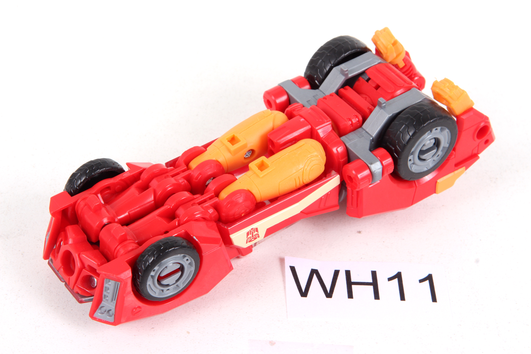 Transformers Generations Power Of The Primes Deluxe Class Autobot Novastar: Figura 14 Cm, Si Trasforma In Racer, Con Prime Armor - 5