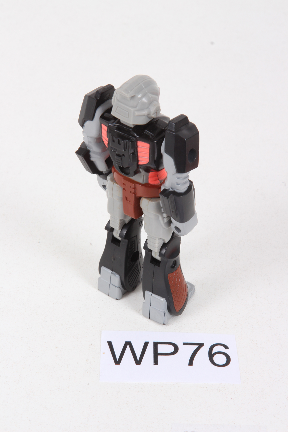 Complete Transformers® G1 Treadshot with Catgut SKU 353902