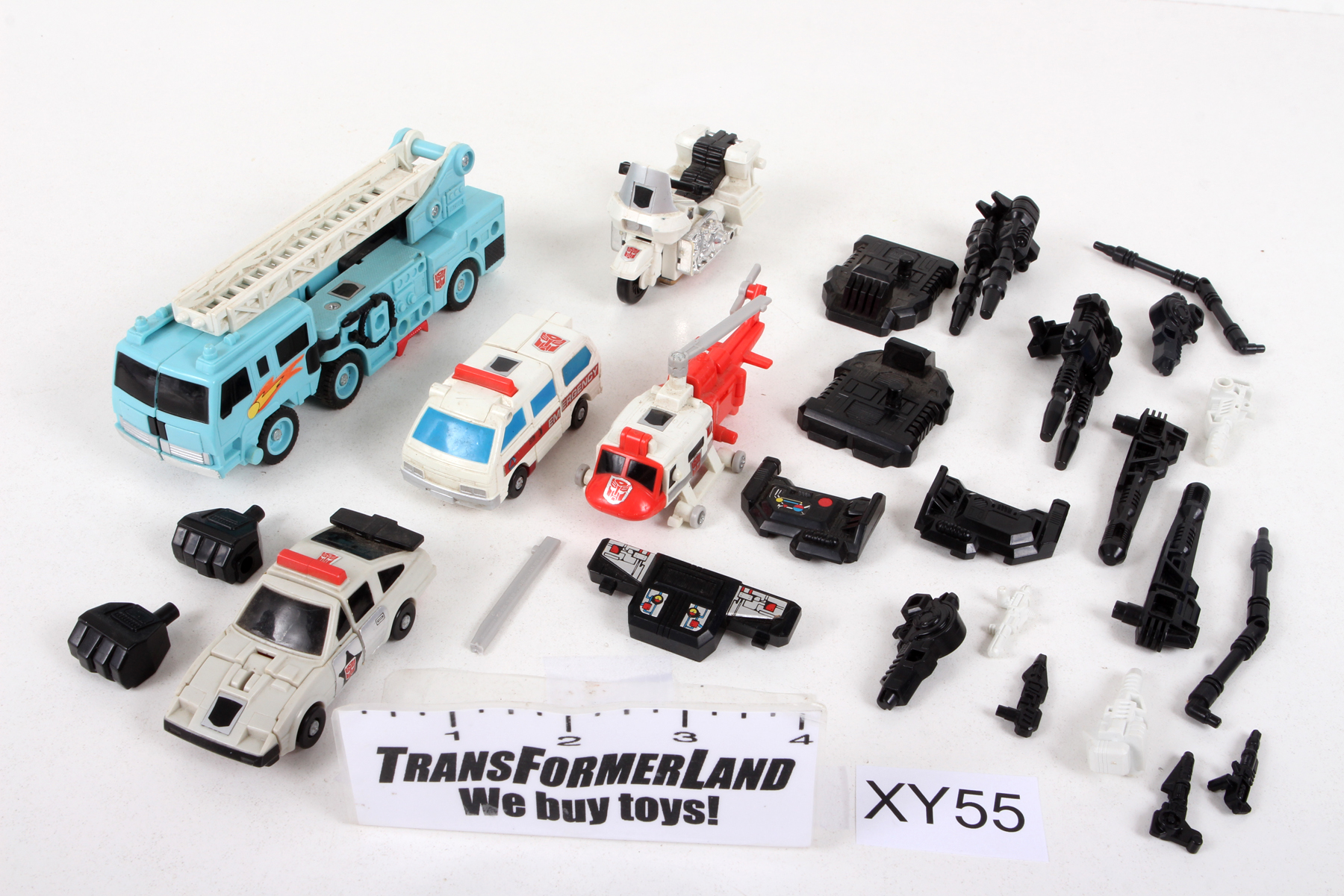 Complete Transformers® G1 Defensor SKU 359156 | Transformerland