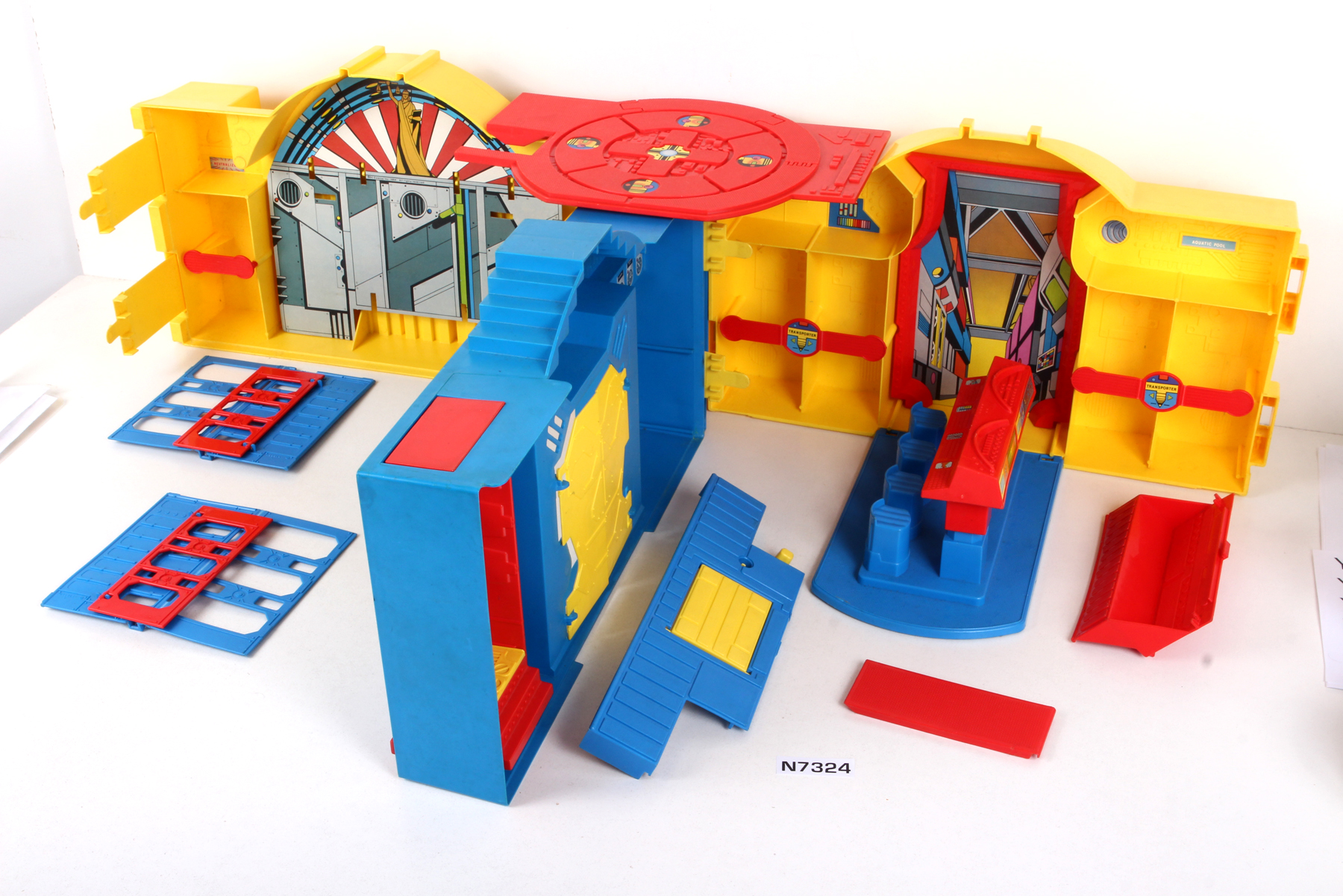 Complete DC Superheroes® Kenner Super Powers Playsets Hall of
