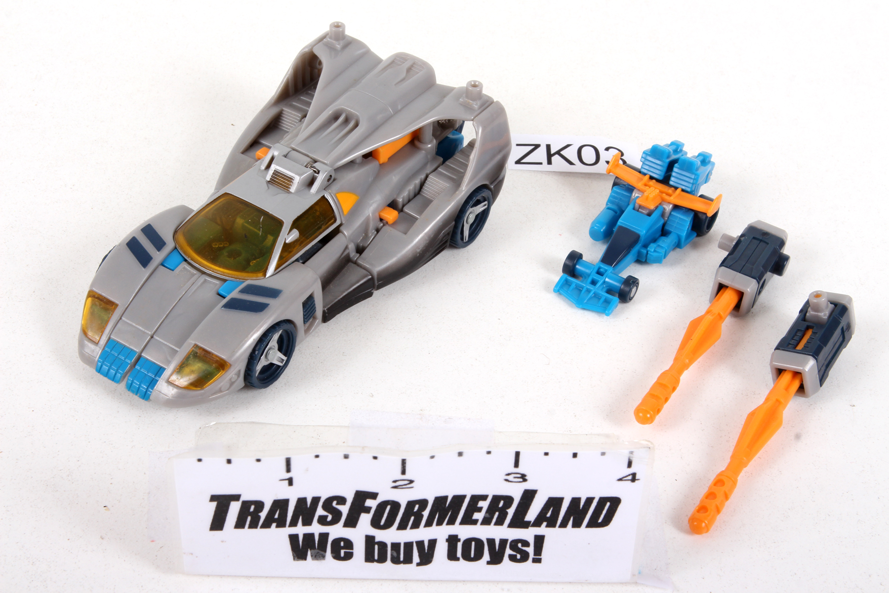 Complete Transformers® Armada SuperCons Blurr with Incinerator SKU