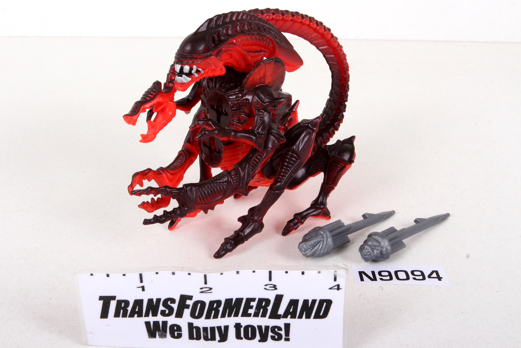 Complete Aliens and Predator® Kenner Aliens Basic Figures Killer