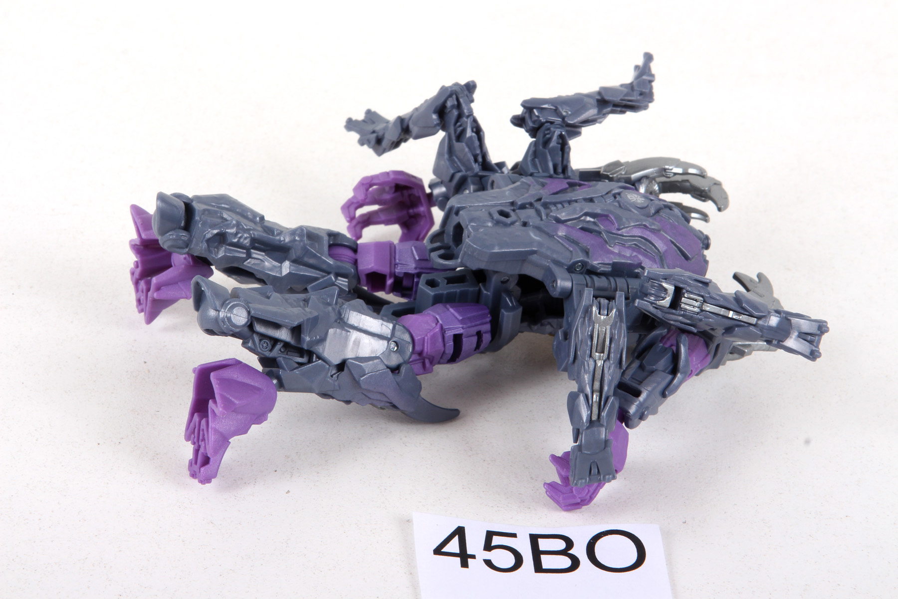 Complete Transformers® Studio Series Deluxe Class Predacon