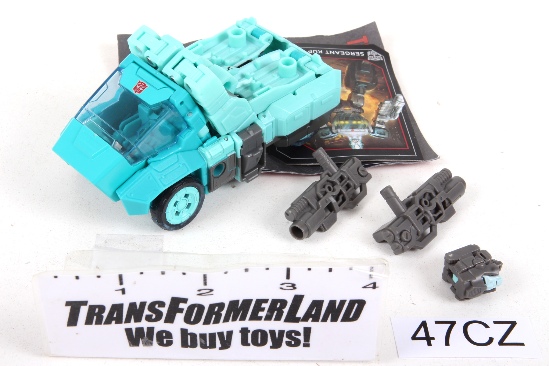 Generations Titans Return Deluxe Sergeant Kup Y