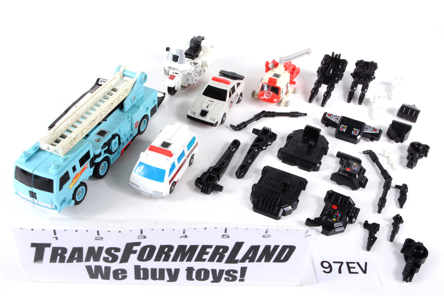 Complete Transformers® G1 Defensor SKU 385320 | Transformerland.com ...