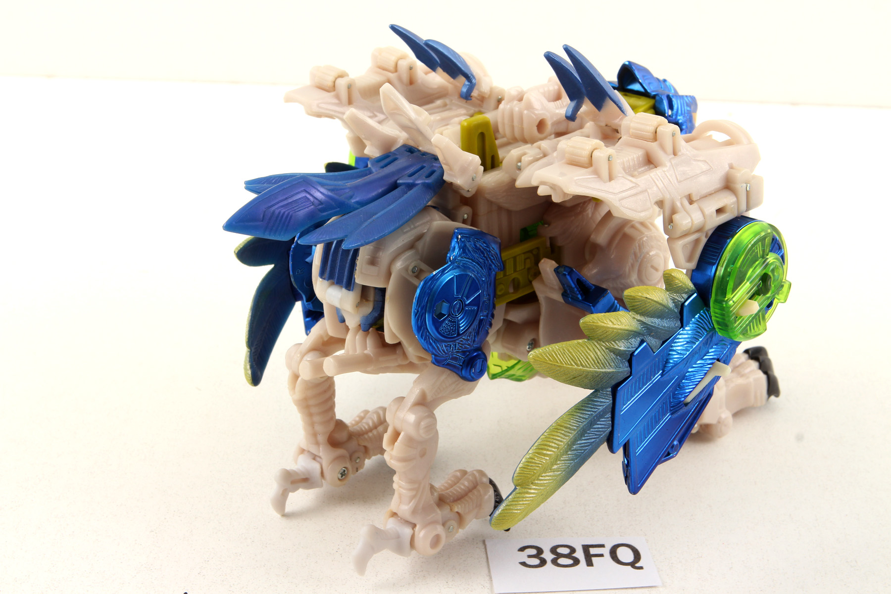 Complete Transformers® Beast Wars Ultra Class Tigerhawk SKU 387692