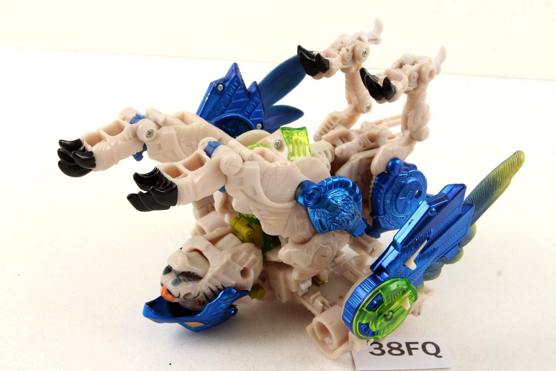Complete Transformers® Beast Wars Ultra Class Tigerhawk SKU 387692