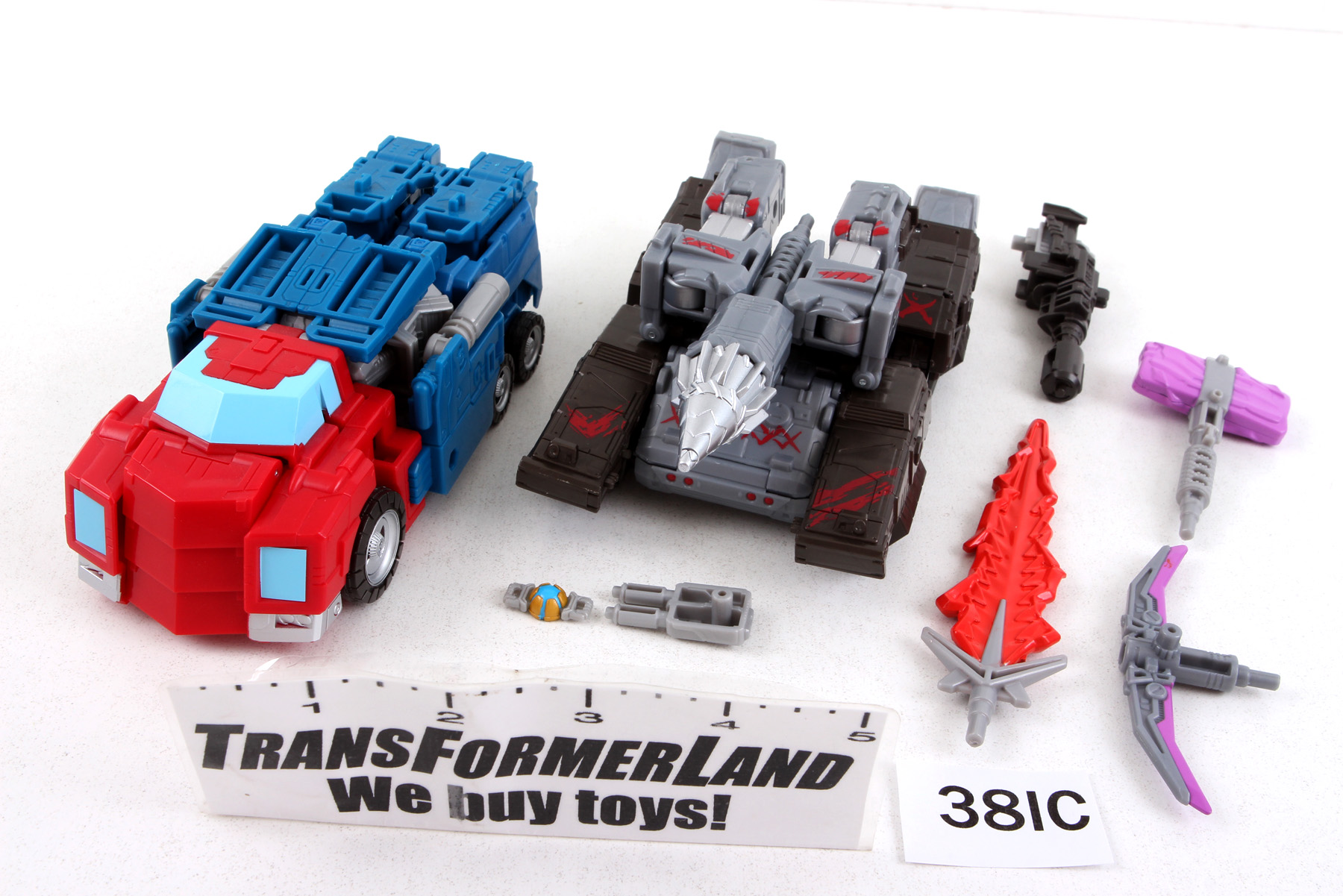Complete Transformers® Legacy United (Generations) Gift Sets