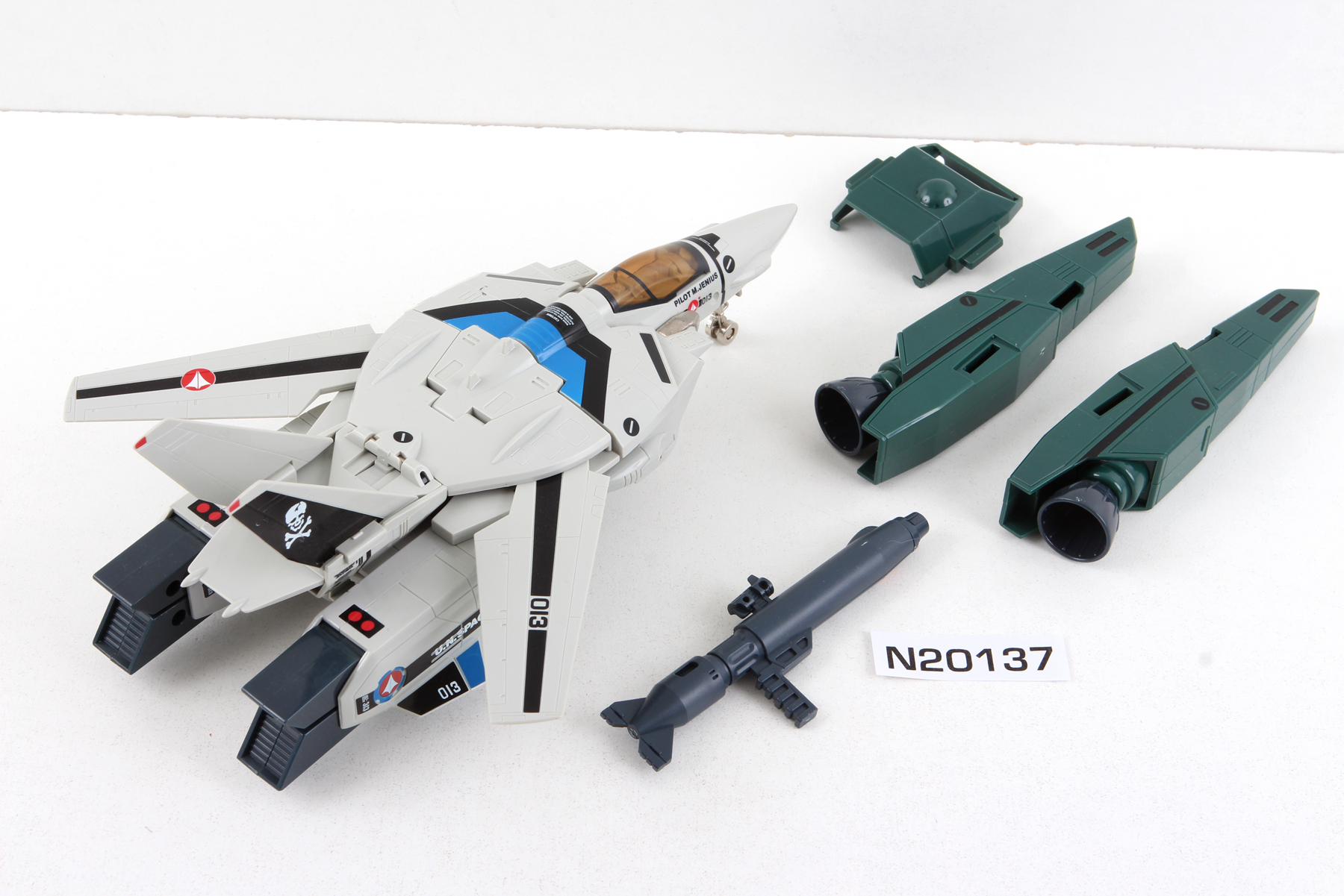 Complete Macross / Robotech® Macross (Bandai Reissue) 1/55 Scale