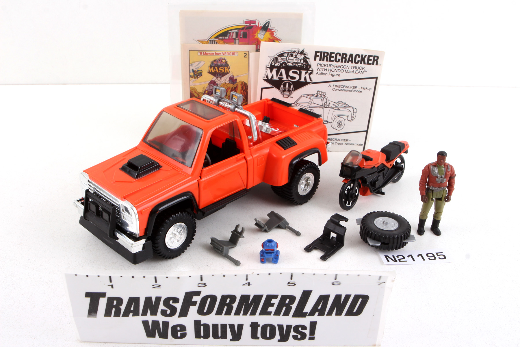Complete M.A.S.K.® Series 1 Vehicles Firecracker SKU 404396