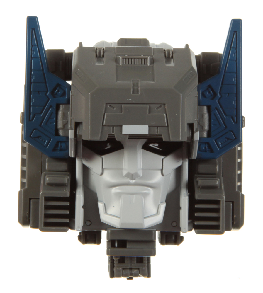 Titan Class Fortress Maximus & Cerebros & Emissary (Transformers, Generations Titans Return