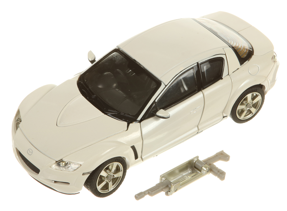 1:24 Scale Meister (BT-08) (Transformers, Binaltech
