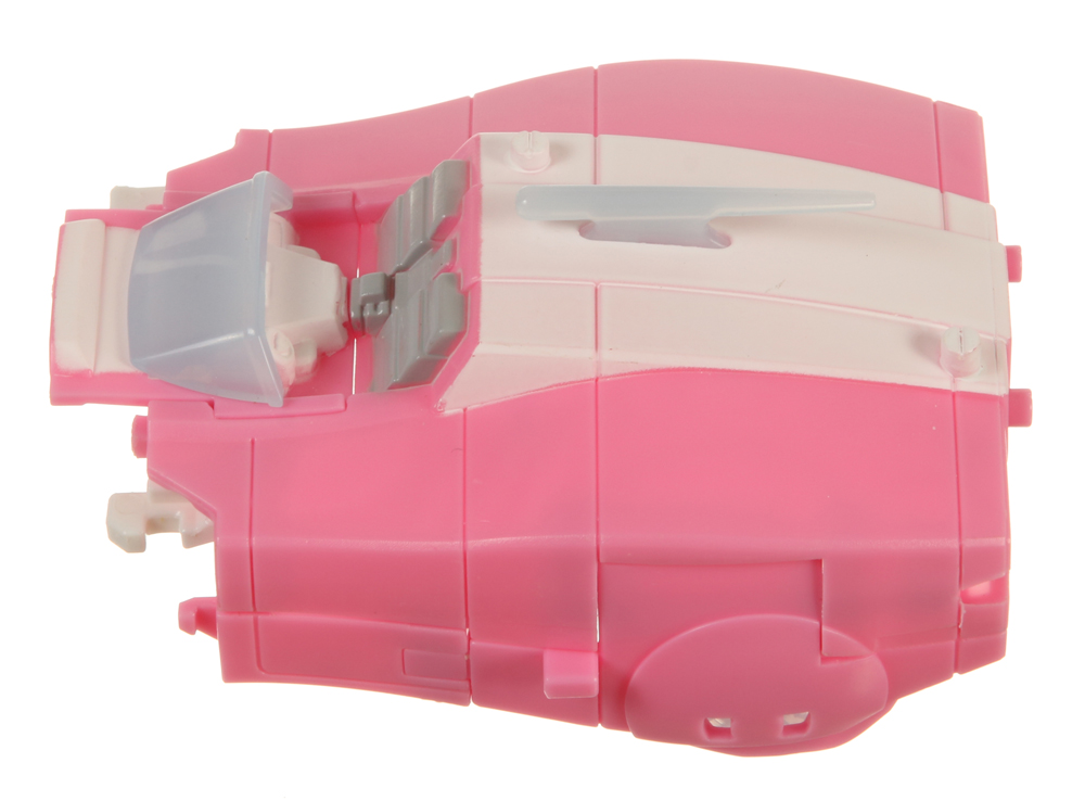 Arcee (WFC) - Transformers Wiki