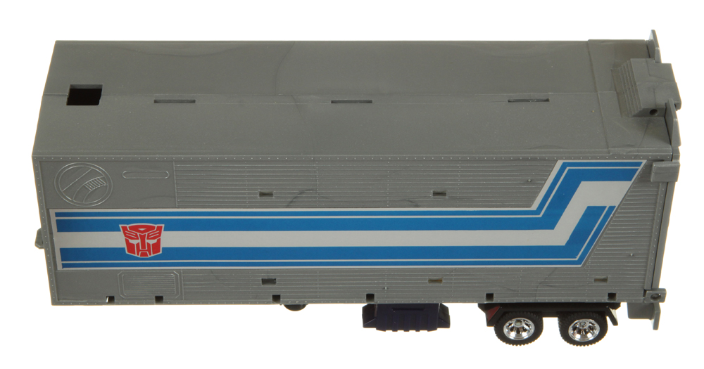 toy optimus prime with trailer