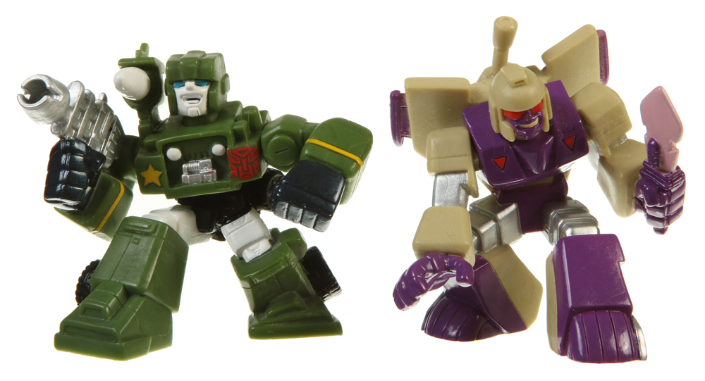 Universe Series Autobot Hound vs. Blitzwing (Transformers, Robot Heroes