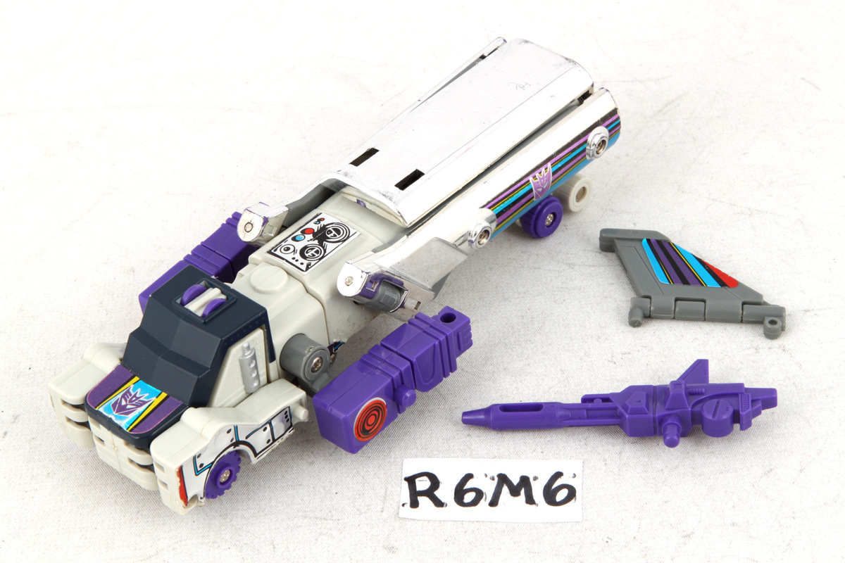 Transformers G1 (Europe) Octane Price [Classic Triplechangers]