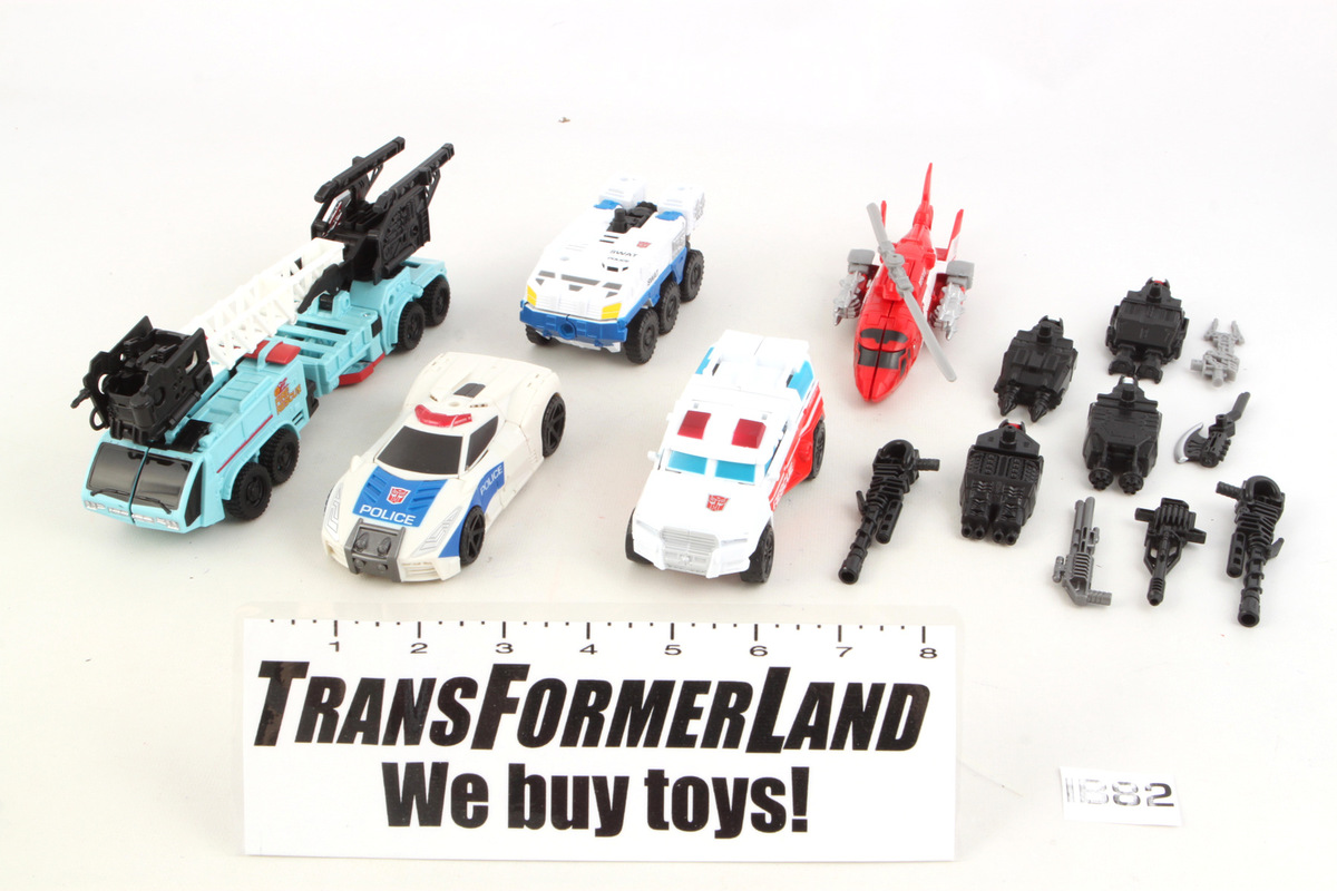 Transformers Generations - Combiner Wars Defensor Price [Combiners]