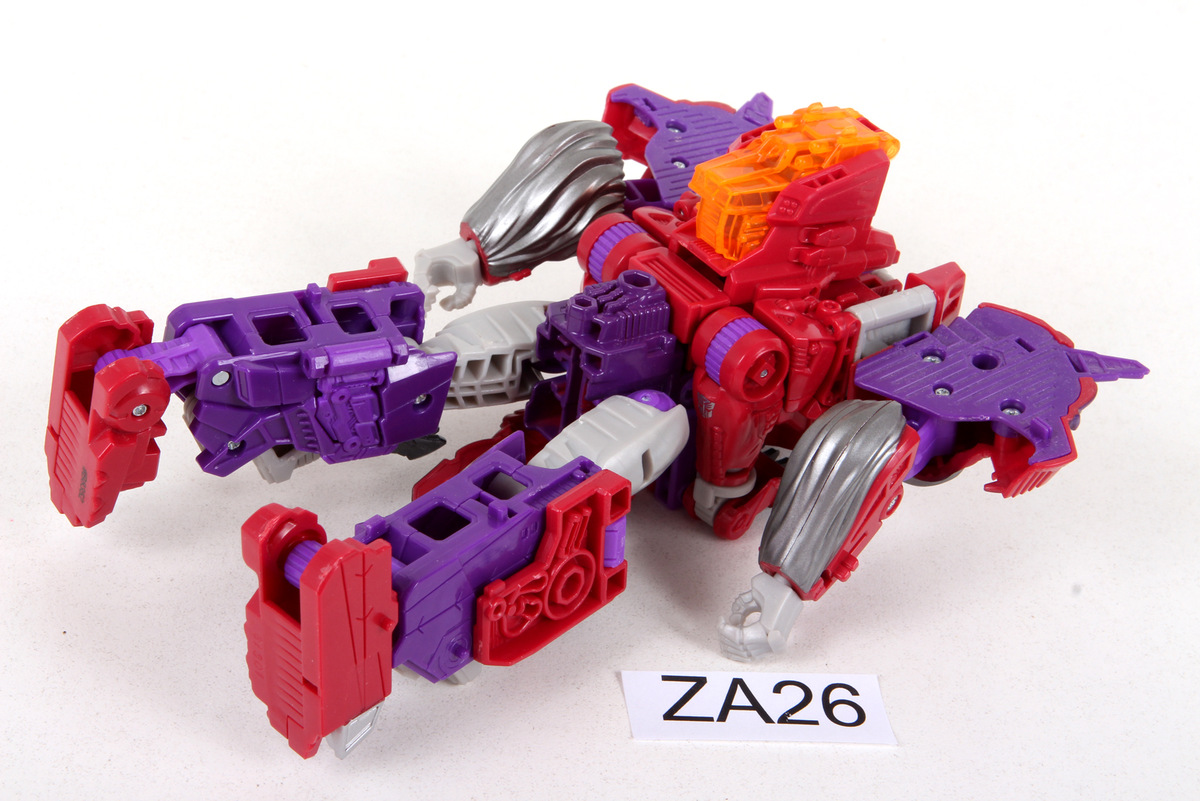 Complete Transformers® Generations - Titans Return Voyager Class