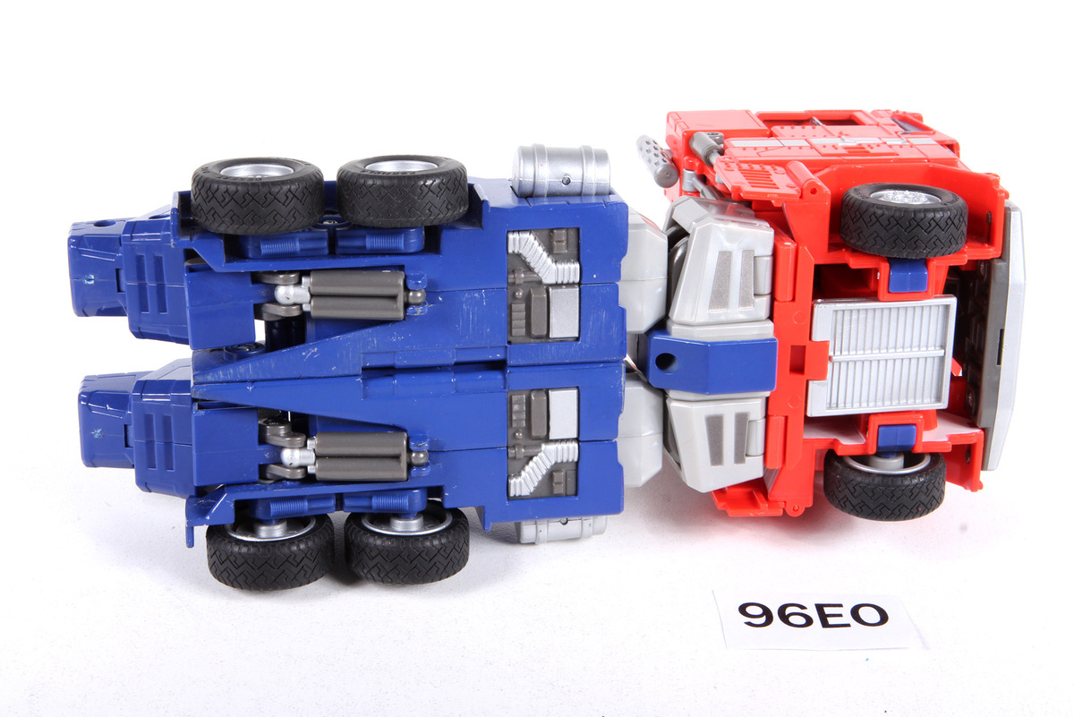 Transformers Classics Optimus Prime (Tftm 20Th Anniversary) Price