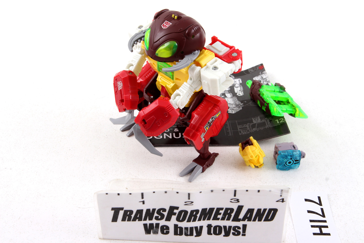 Complete Transformers® Generations - Titans Return Deluxe Class ...